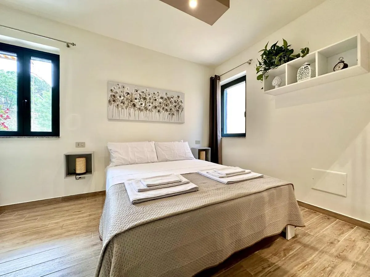 Bed & Breakfast Amuka B&B Santo Stefano di Camastra Italy