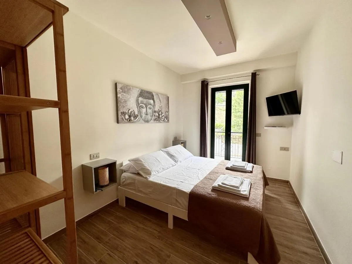 Amuka B&B Santo Stefano di Camastra 0*,