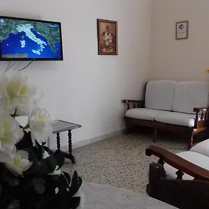 Casa Luigi Sergio - Affitto Breve Santo Stefano di Camastra